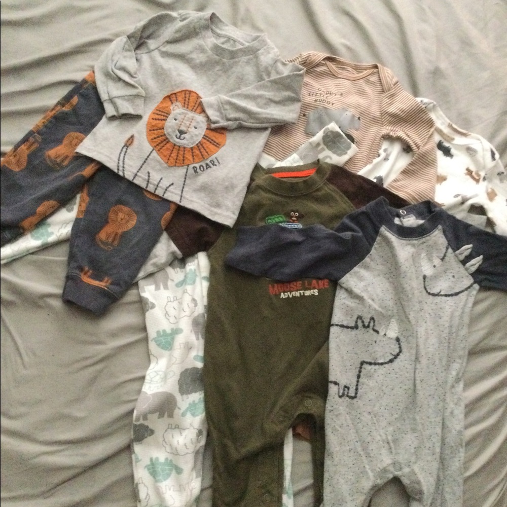 Carter’s animal lot 9months 8pc